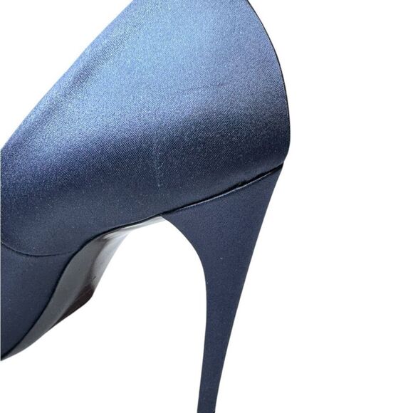 NWT YSL Satin 115mm Stilettos (12) - Picture 5 of 11